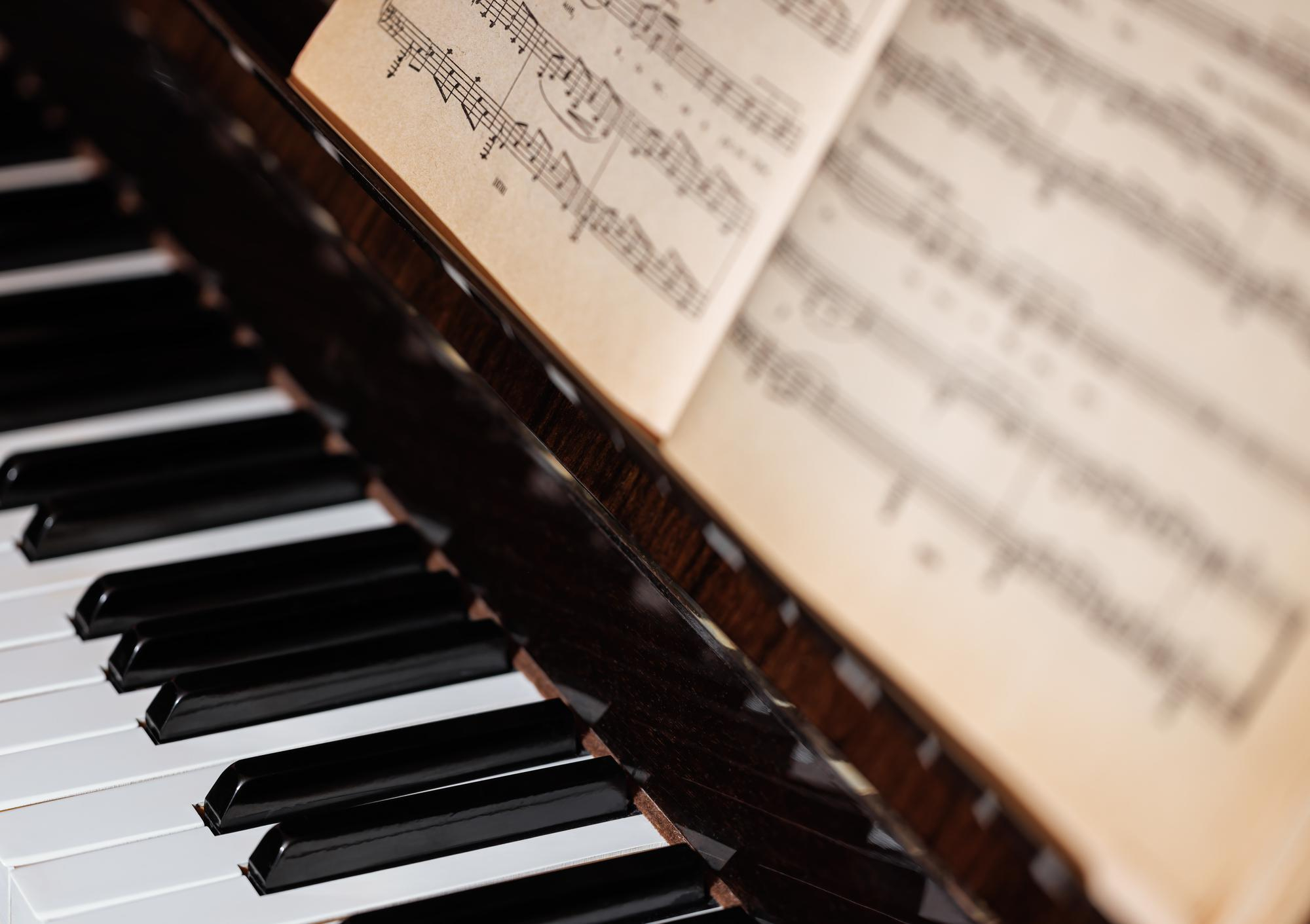 Piano Lessons in Parkwood, Gold Coast | Happy Beats Academy